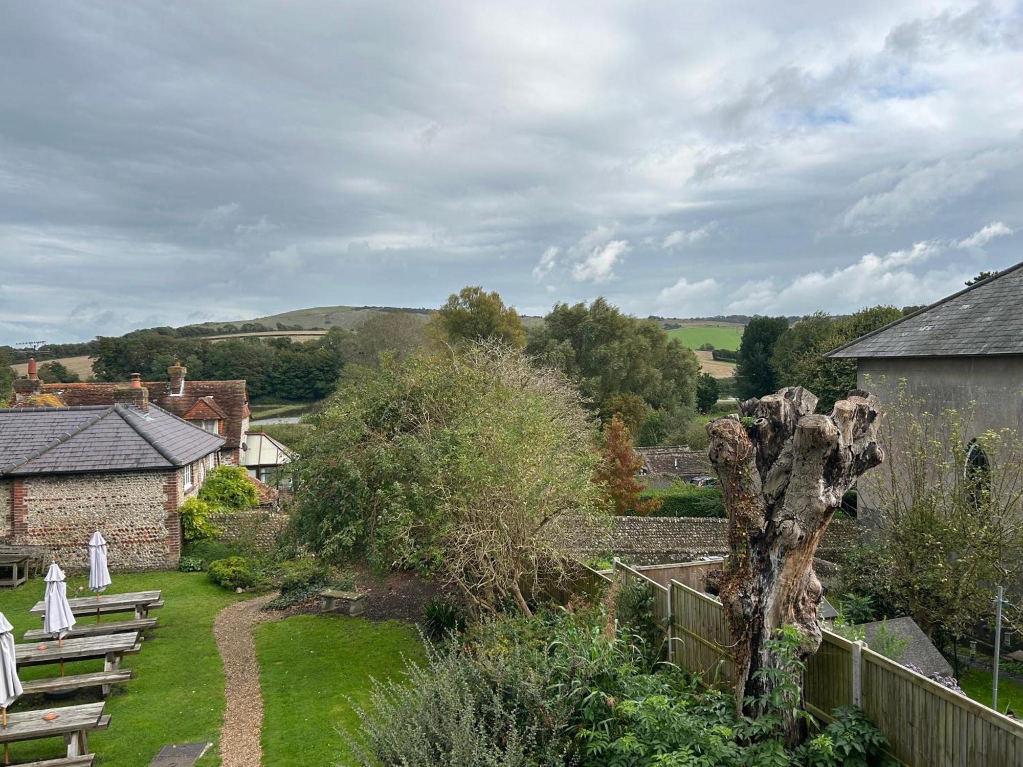 The George Inn Alfriston Dış mekan fotoğraf